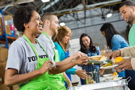 15 Charities That Fight Hunger Around The World .
